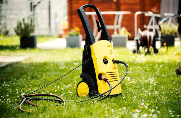 Post-Construction Pressure Washing in Pine Manor, FL
